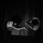 Cum să închei o relație care este deja condamnată: arta unui sfârșit demn fără distrugere reciprocă cum-sa-inchei-o-relatie-care-este-deja-condamnata-arta.jpg